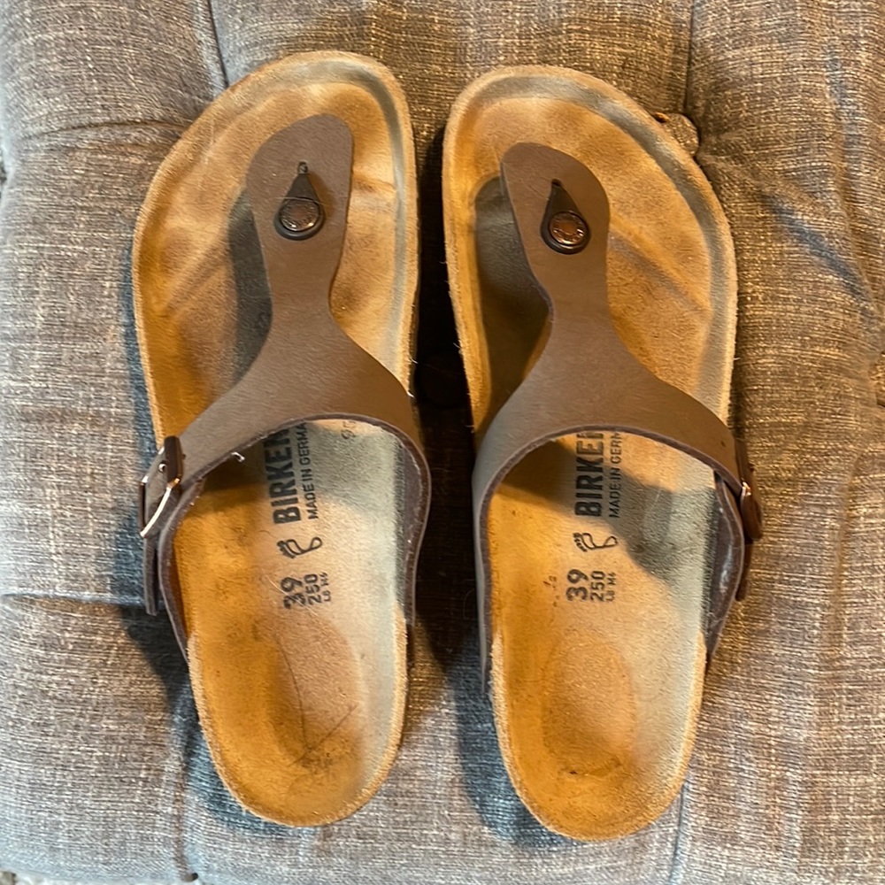 Birkenstock - very gently used